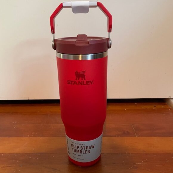 NEW Stanley Water Bottle COLD Tea Iceflow Flip Straw Tumbler Red 30 Oz - Picture 6 of 14